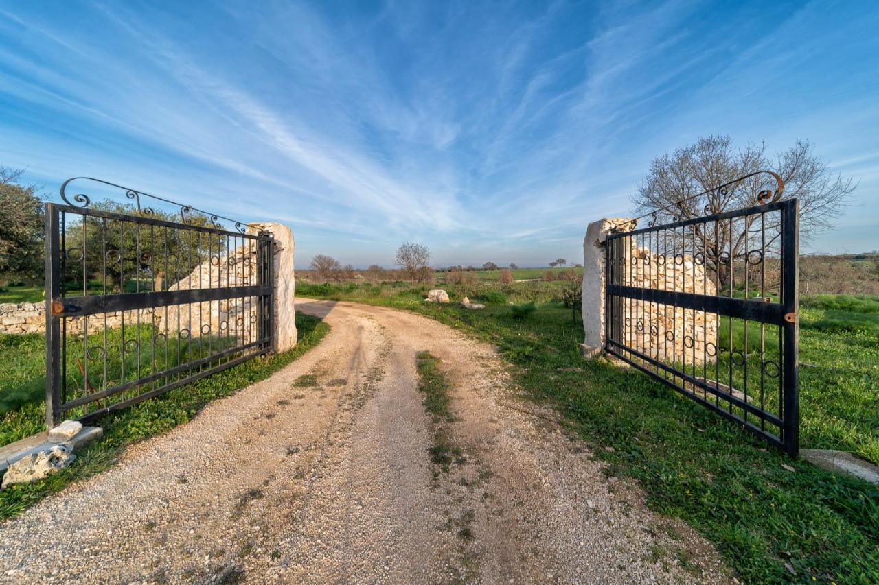 Agriturismo Tenuta Del Grillaio Acquaviva delle Fonti Dış mekan fotoğraf