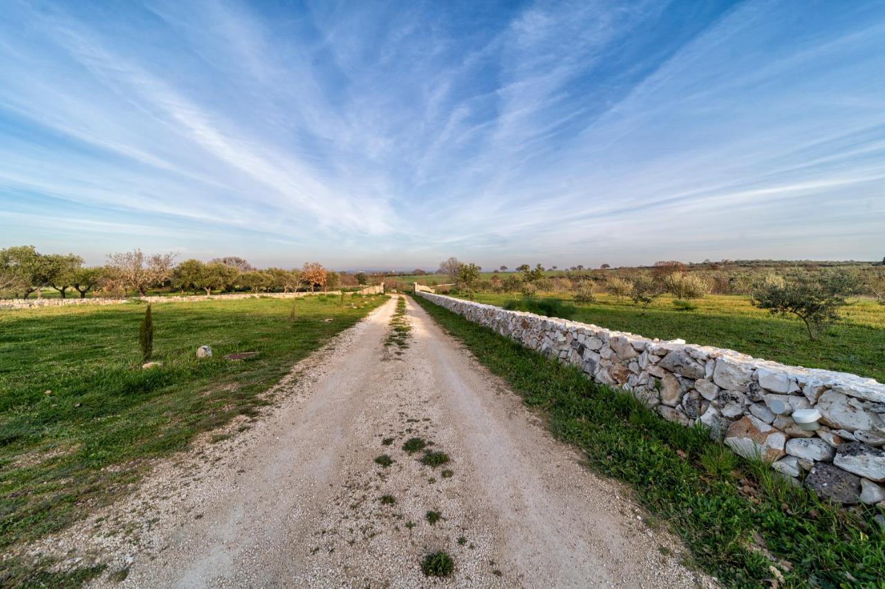 Agriturismo Tenuta Del Grillaio Acquaviva delle Fonti Dış mekan fotoğraf